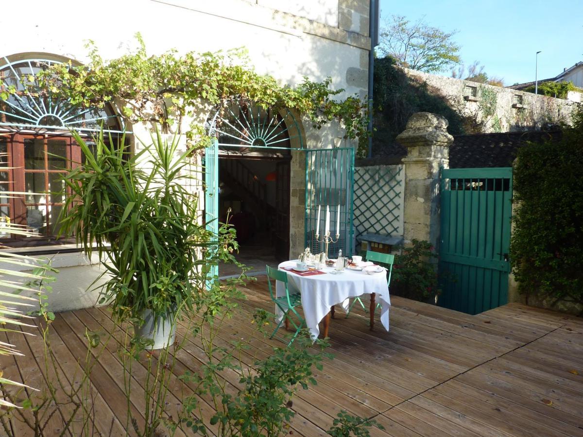 Beaux Chenes Bed and Breakfast Nérac Buitenkant foto