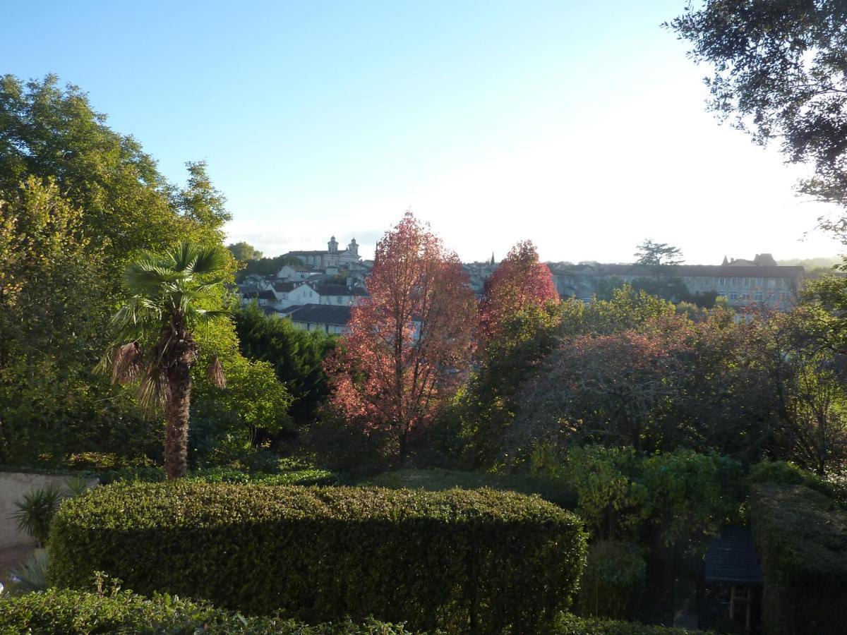 Beaux Chenes Bed and Breakfast Nérac Buitenkant foto