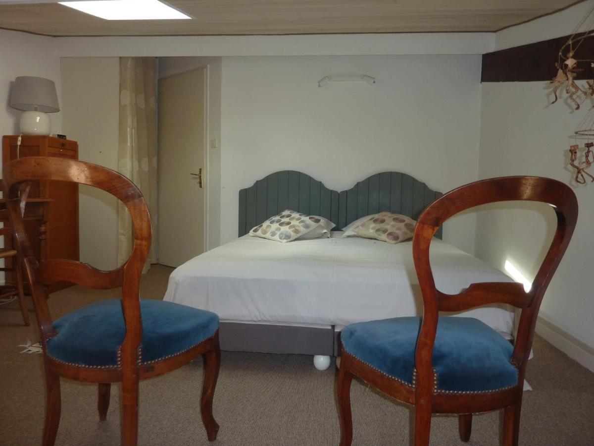 Beaux Chenes Bed and Breakfast Nérac Buitenkant foto