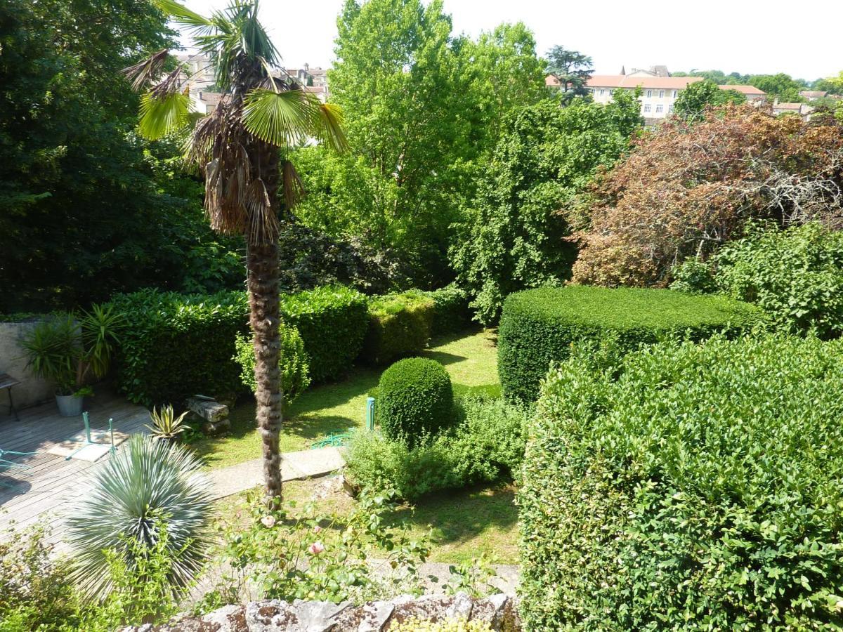 Beaux Chenes Bed and Breakfast Nérac Buitenkant foto